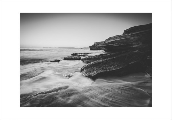 Черно-бели /монохромни/ SEAFRONT